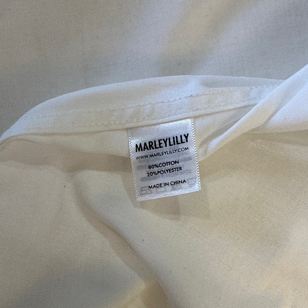 Classic White Button Down Perfectly Pressed Luxur… - image 3